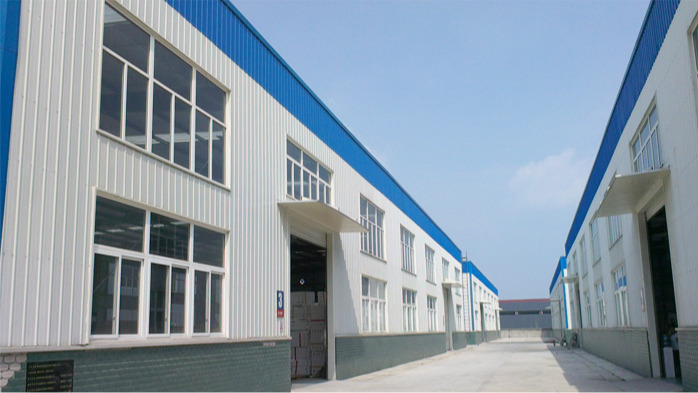 民衡彩板鋼結構剛度好，變形能力強